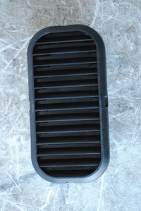 фото thumb №1, Решітка вентиляції a9018300042