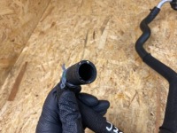 фото thumb №9, Патрубок труба шланг води audi a3 rs3 rsq3 q3 83a 5wa121070c 5wa122101ad