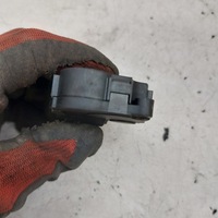 фото thumb №6, Bmw 3 e90 моторчик кришка обігрівача 985458d