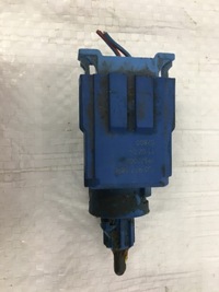 фото thumb №13, Датчик зчеплення vw polo iv 9n 1j0927189e