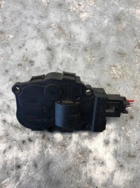 фото thumb №1, Моторчик отопителя k9749006