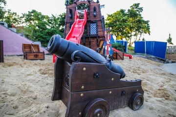Детская площадка, пиратский корабль!