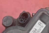 фото thumb №10, Супорт гальмівний правий задня fk72-2k327-bc jaguar xe x760 2.0 d 180 km 14-19