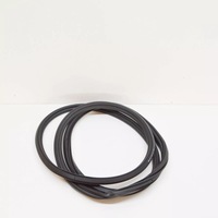 фото thumb №1, Audi q7 4l rear hatch lid gasket 4l0827705j