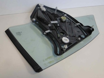 фото thumb №11, Mercedes e 207 купе скло задня ліва w207 2010