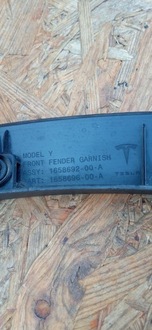 фото thumb №14, Tesla модель y 20- накладка планка крыльев правые перед 1658696-00-a