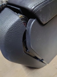 фото thumb №8, Подлокотник средний volkswagen golf v