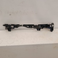 фото thumb №1, Напрямна бампер правий задня opel cascada 13369025