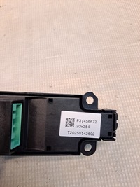 фото thumb №8, Панель керування радіо volvo xc40 p31456672