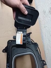 фото thumb №9, Кришка роз'єм заряджання hyundai kona