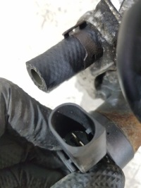 фото thumb №14, Насос паливна рейка  03l130755j 0445010520 vw t5 t6 2.0 tdi caa
