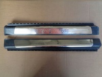 фото thumb №1, Mercedes sl r231 пластик накладка na порог молдинг