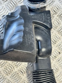 фото thumb №3, Резонатор воздуха renault clio v 5165756120r