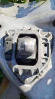 Купить Bmw m5 f10 подушка двигателя левая 6851263, фото thumb