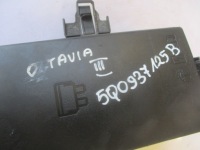 Коробка предохранителей корпус skoda octavia iii 5q0907361b 5q0937125b Доставка, фото thumb