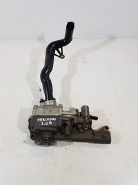 фото thumb №1, Насос масла r2701810701 mercedes w205 gla 2.0 cgi