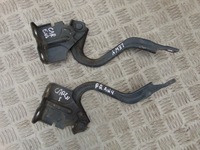 фото thumb №1, Kia carens iv петля капот левый правый комплект 2014