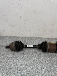 Купить Приводной вал правый  перед volvo v40 2 2012-2018 2.0 t3 механическая коробка передач 31437517, фото thumb