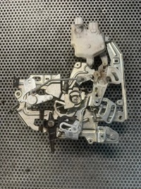 фото thumb №1, Замок двері правих розсувних renault master iii 8200766631j