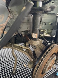 фото thumb №5, Renault megane v e-tech левая поворотный кулак амортизатор перед ступица рычаг