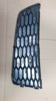 фото thumb №1, Audi q3 8u решётка радиатора решётка перед левая 8uo807681t