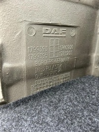 фото thumb №9, Панель приладів верхній бардачки daf 106 lift 480 space cab