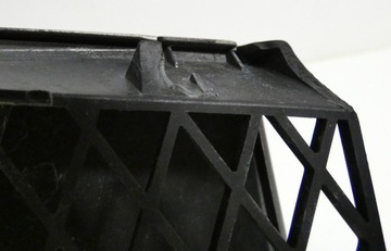 фото thumb №7, Audi r8 spyder 427825313 решітка впуск повітря кришки зад