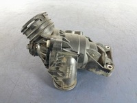 фото thumb №1, Mercedes c43 w205 3.0 amg корпус термостата