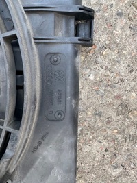 фото thumb №5, Audi a4 a5 q5 вентилятор радіатора 8k0121003l