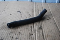 фото thumb №1, Шланг води audi a8 d3 4.2 tdi 057121105a