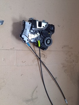 фото thumb №5, Замок двері лівих передніх auris ii універсал