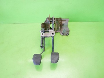 фото thumb №1, Педали тормоза сцепления peugeot 207 phi 1.6vti 06-