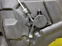 фото thumb №5, Mazda 6 подъемник стекло правый перед