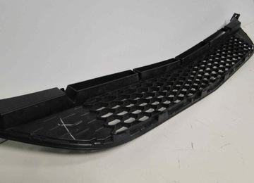 фото thumb №8, Mercedes cla 118 решітка середня бампера amg