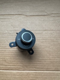 фото thumb №1, Alfa romeo stelvio панель перемикач 156152319