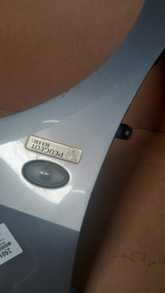 фото thumb №3, Крыло правый перед peugeot 307