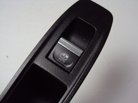 фото thumb №2, Панель стекло задняя renault captur ii 19-