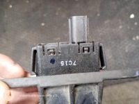 фото thumb №4, Кнопка мікровимикач відкривання кришки mazda cx5 kf 18rok