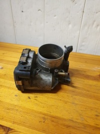 фото thumb №1, Vw golf iv passat дросельна заслінка 06a133062d