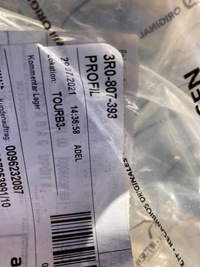 фото thumb №6, Ползун бампера 3r0807393 seat exeo sedan левый зад