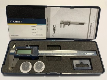 Цифровой штангенциркуль CDK 150MM в корпусе ABS LIMIT