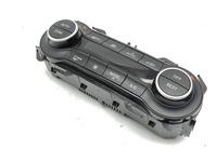 фото thumb №10, Infiniti q30 2016 панель кондиционера