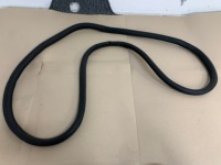 фото thumb №1, Ford mustang mach-e прокладка дверь кузовная левый задняя левая задняя