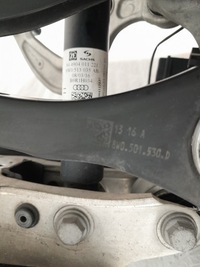 фото thumb №13, Audi a4 b9 поворотный кулак амортизатор ступица суппорт диск рычаги правые зад