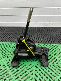 фото thumb №1, Bmw x1 f48 f49 8666166 домкрат перемикання передач / верхній