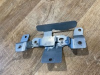 Кронштейн discovery 5 hy32518b47ab Цена, фото thumb