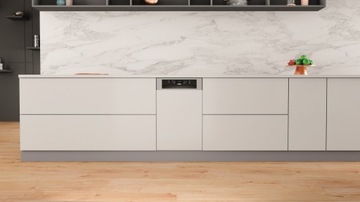 Посудомоечная машина Whirlpool WSBC 3M27 X 10 комплектов 45см 6 программ Таймер