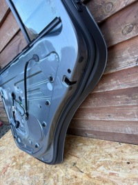 Дверь задние правый  сторона volkswagen golf plus цвет la7t Киев, фото thumb