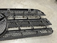 фото thumb №9, Mercedes ml w163 1638800185 оригинальный номер решётка радиатора решётка радиатора бампера передний