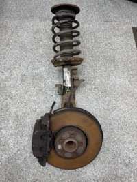 Амортизационная стойка поворотный кулак левое  перед volvo xc60 1 2008-2017 31277626 2.4 2.0 Киев, фото thumb